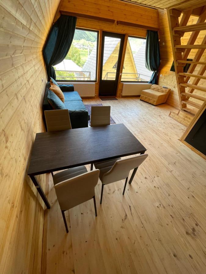 Guesthouse Elli & Cottages Stepantsminda Exterior foto