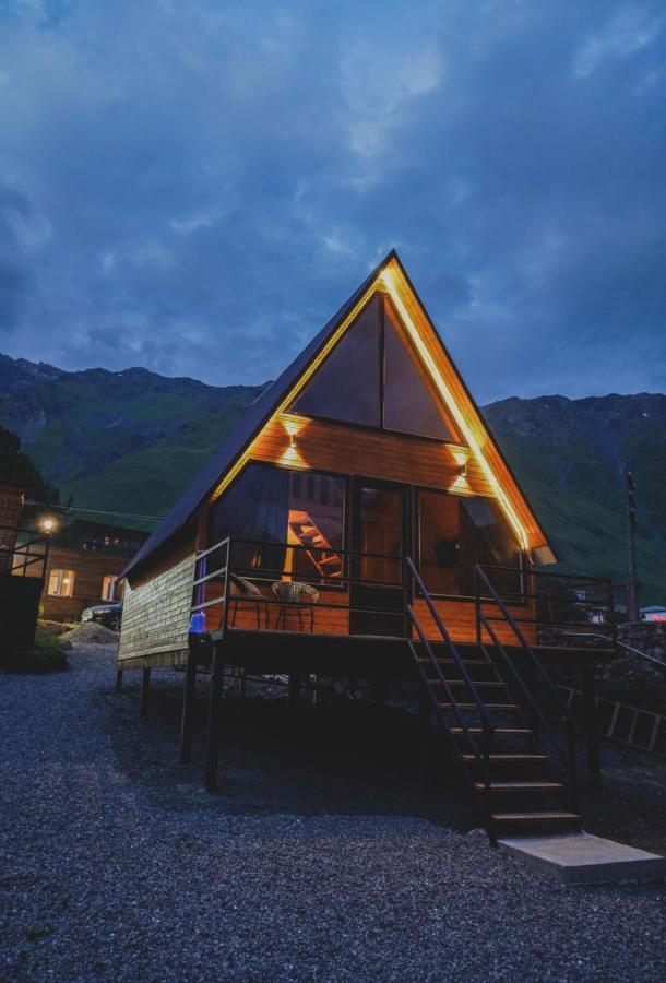 Guesthouse Elli & Cottages Stepantsminda Exterior foto