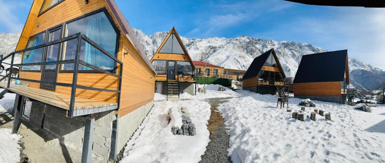 Guesthouse Elli & Cottages Stepantsminda Exterior foto