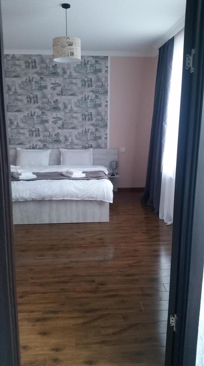 Guesthouse Elli & Cottages Stepantsminda Exterior foto