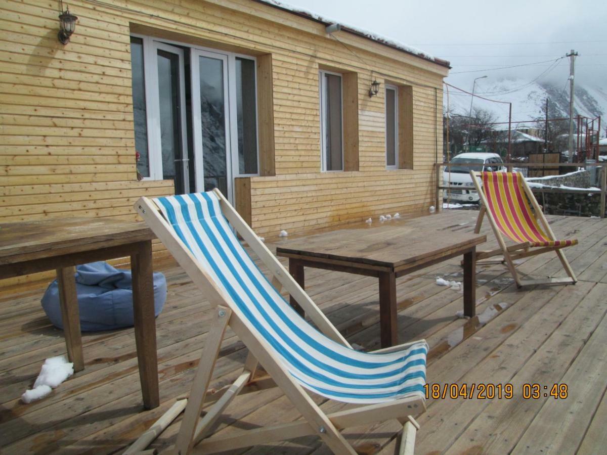 Guesthouse Elli & Cottages Stepantsminda Exterior foto