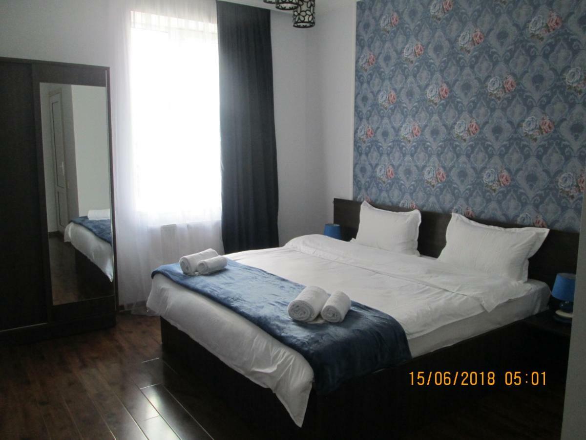 Guesthouse Elli & Cottages Stepantsminda Exterior foto